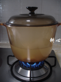 菌菇肉丸甘蔗汤