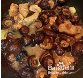 小鸡炖蘑菇的做法