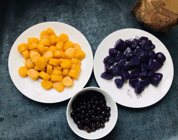 #网红美食我来做#黑糖撞奶珍珠芋圆