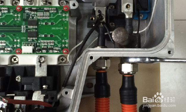 新能源控制器拆装步骤