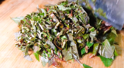 怎么做好吃的香椿炒鸡蛋