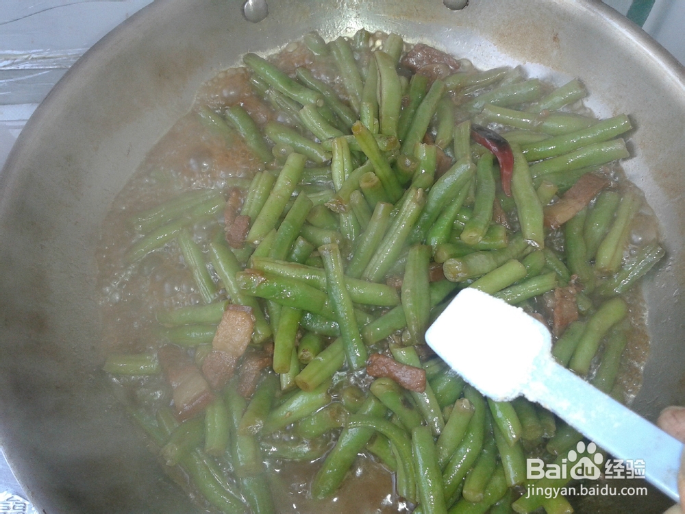 猪肉豆角焖面的家常做法