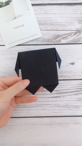 折纸熊本熊怎么做？