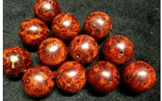 小叶紫檀手串2.0 金星瘤疤多少钱入手合适