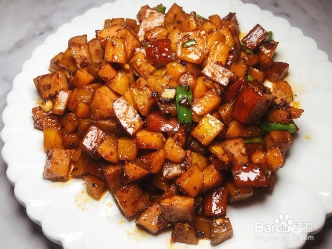 如何制作爆炒熏肠