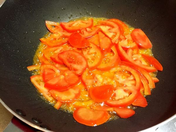 酸汤肥牛（番茄浓汤版）