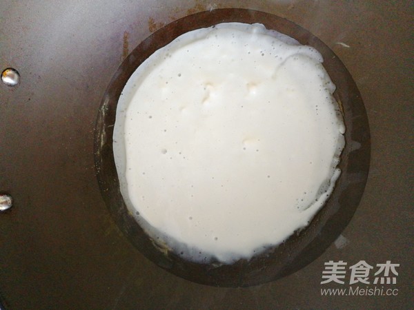 鸡蛋饼的家常做法