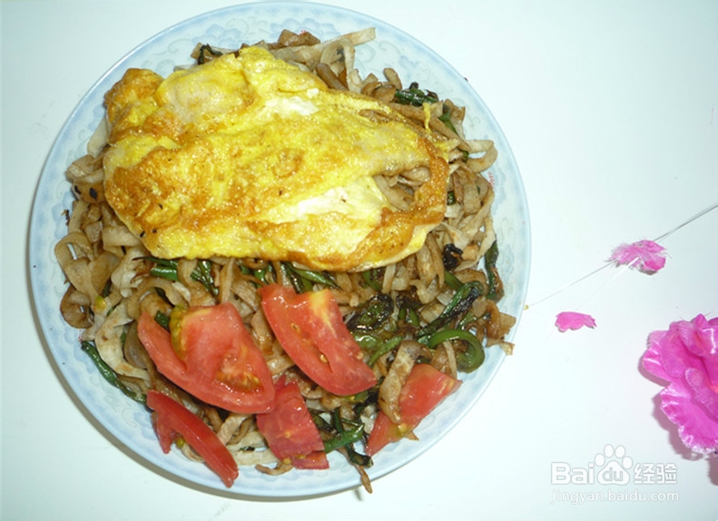 鸡蛋炒饼的做法