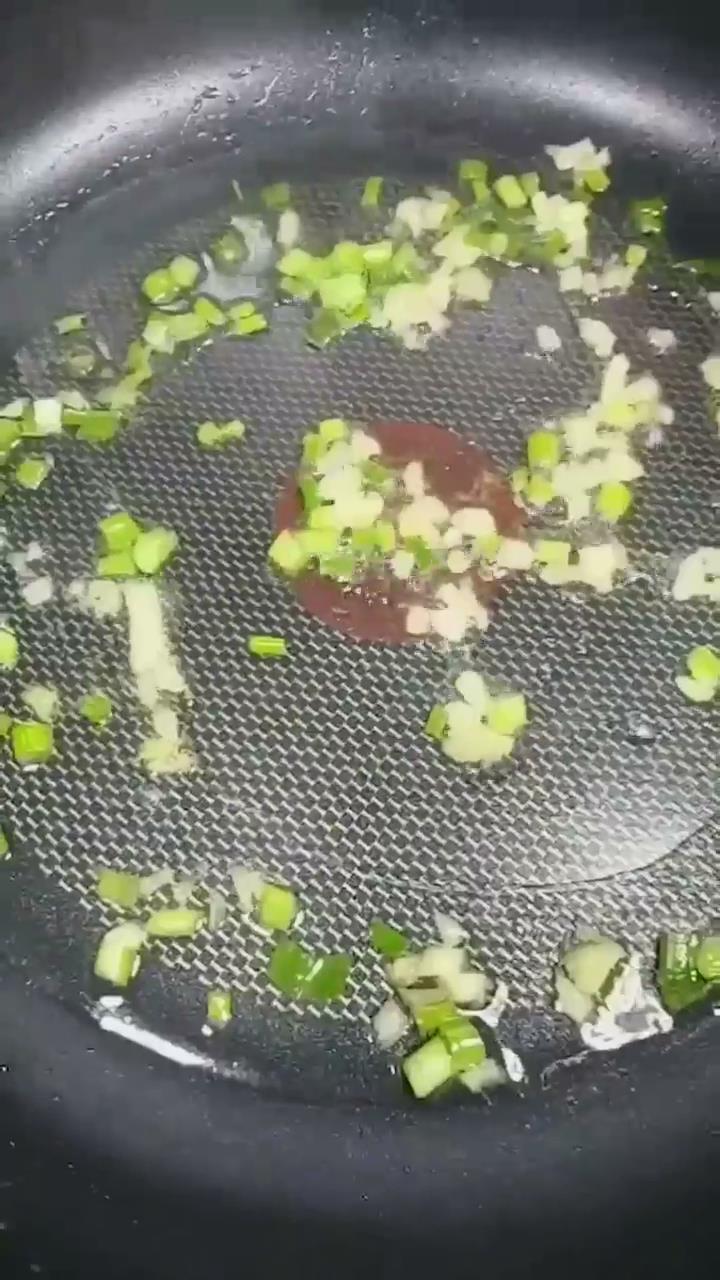 鱼香肉丝怎么做