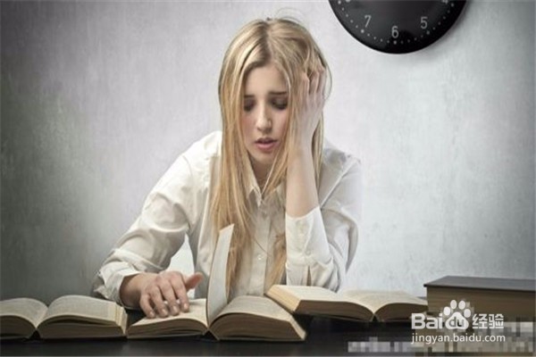 女人熬夜的坏处及对生活的影响