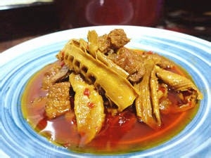 笋子烧牛肉的做法