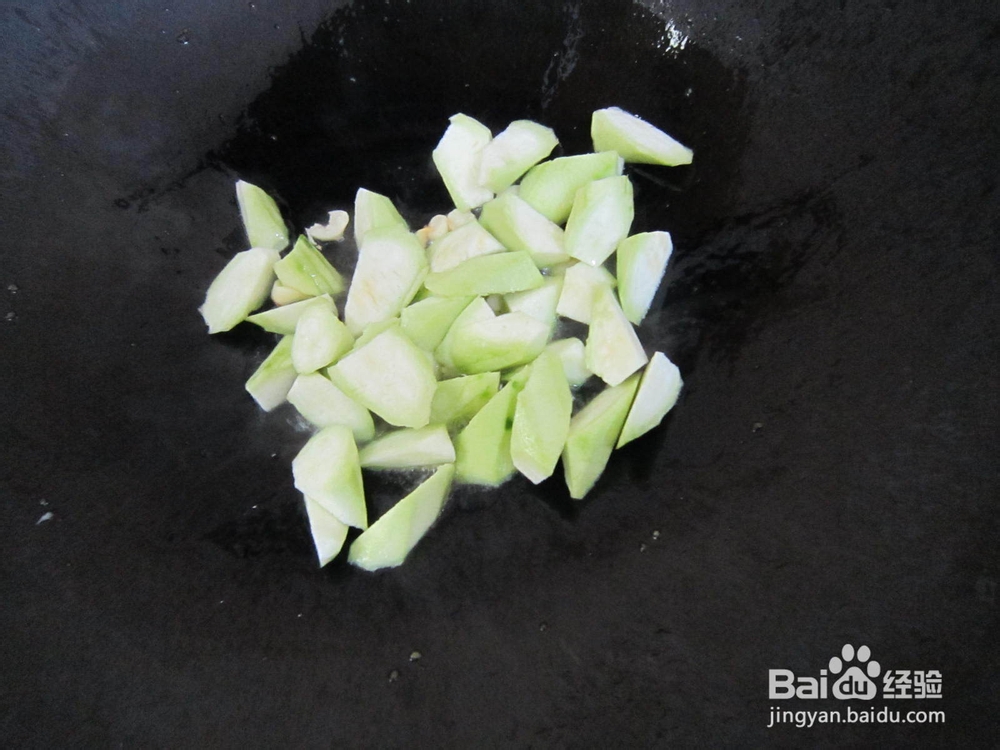 节后清肠菜——云耳炒丝瓜