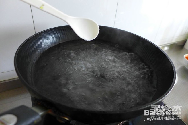 剁椒花椰菜的做法