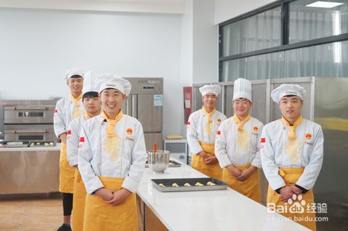 初中毕业上什么大专