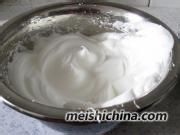 奶油杯子戚风蛋糕