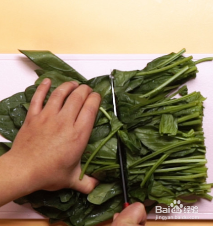 果仁菠菜如何制作