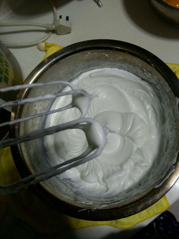 水果奶油生日蛋糕