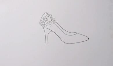艾莎水晶鞋简笔画图片