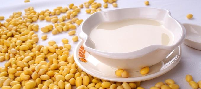 吃什么食物可以润喉