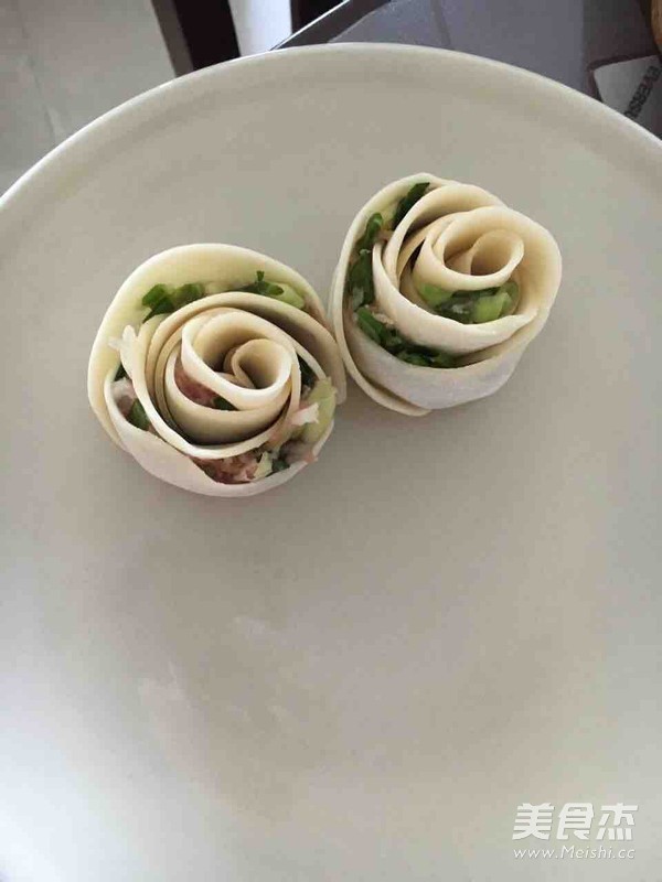 玫瑰饺子的做法