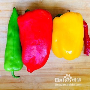 彩椒炒肉（柿子椒炒肉）