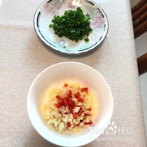 白灼墨鱼仔的做法