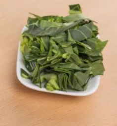 十个月宝宝腹泻吃的辅食-----蔬菜饺子片面汤