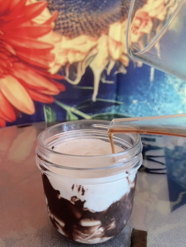 巧克力椰乳拿铁