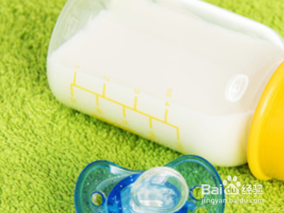 冲奶粉有疙瘩怎么回事?