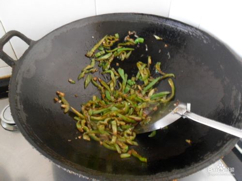 青椒炒鸭肠