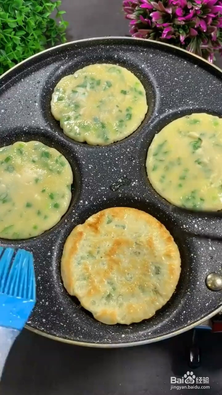 如何制作香香的葱油饼