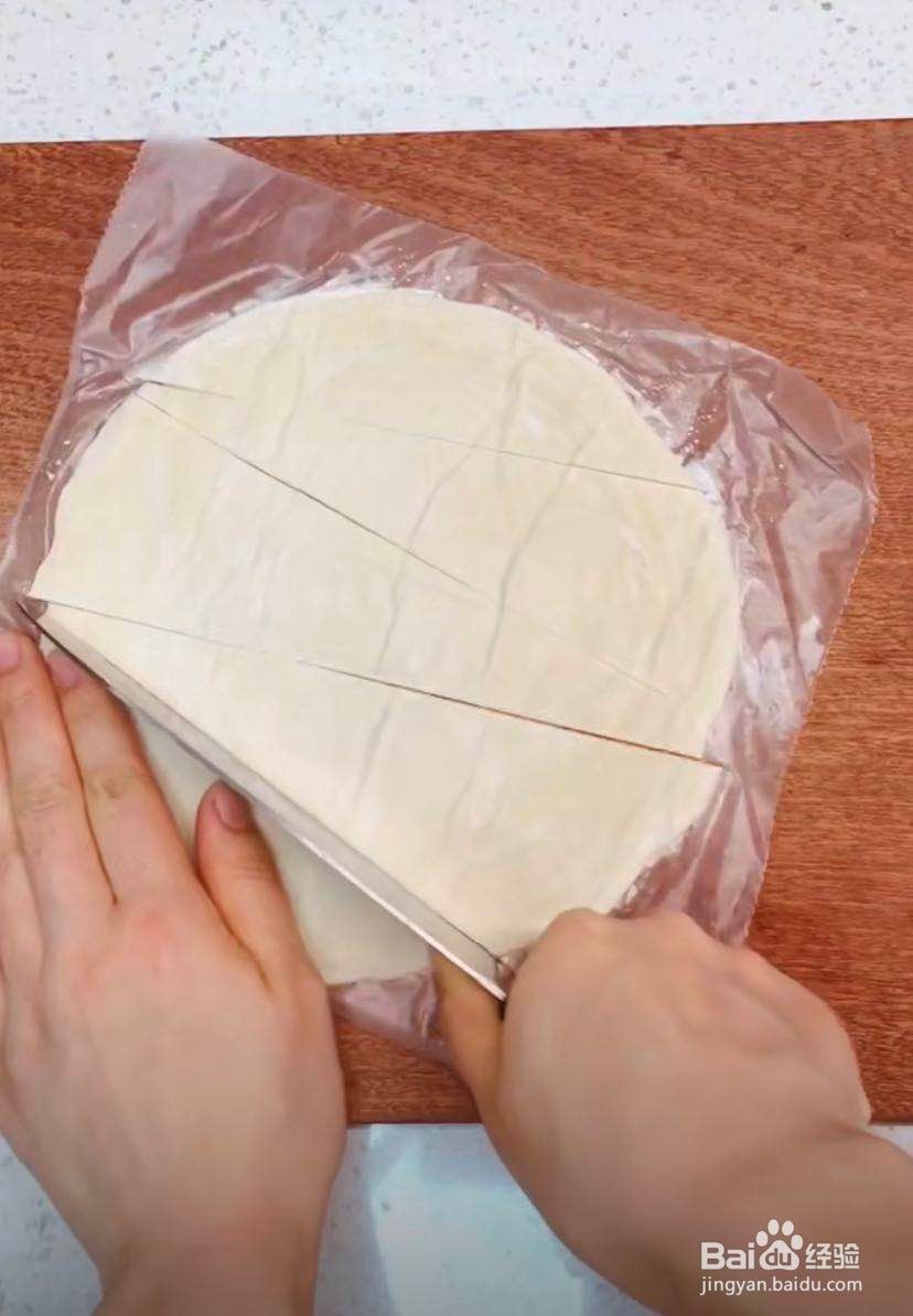 手抓饼花式做法——肠仔卷