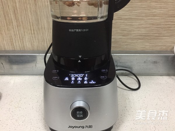 糙米花生浆的做法