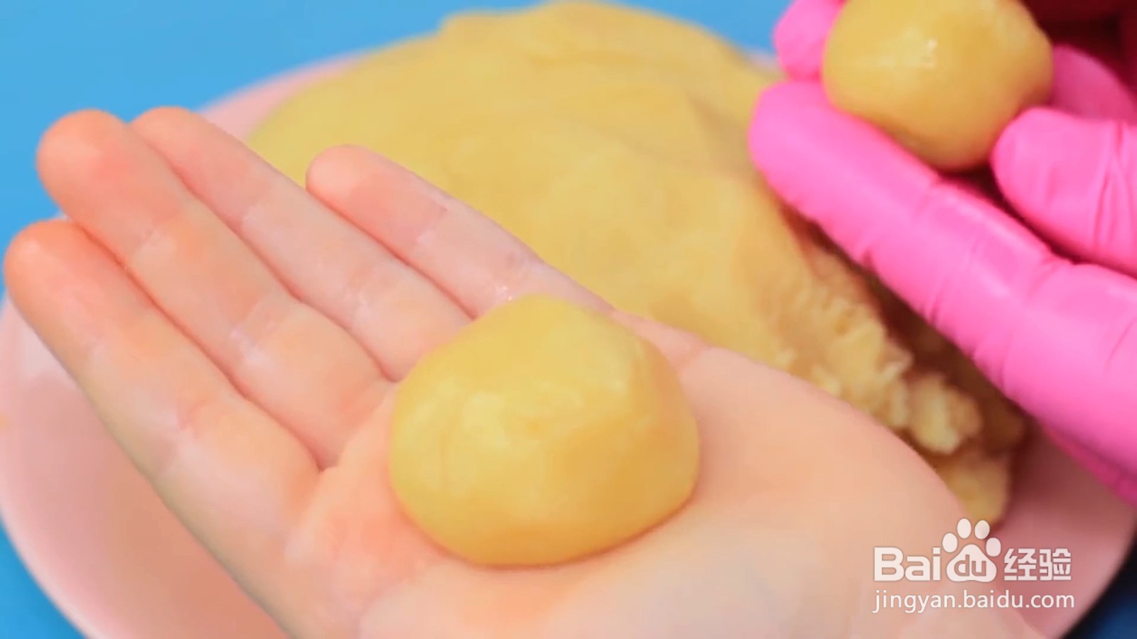 怎么用做可爱的熊掌饼干？