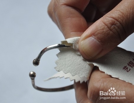 银饰变黄是怎么恢复