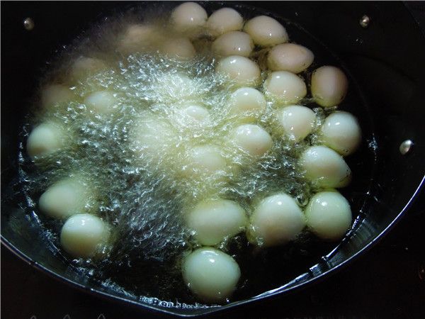 酱烧虎皮鹌鹑蛋