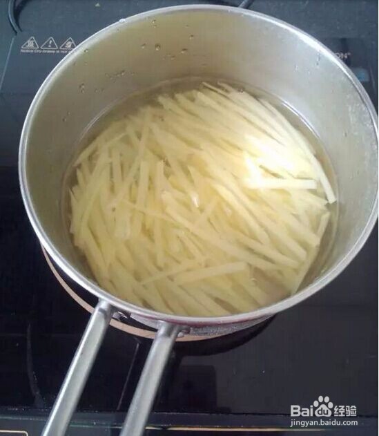 最平常的家常菜酸辣土豆丝