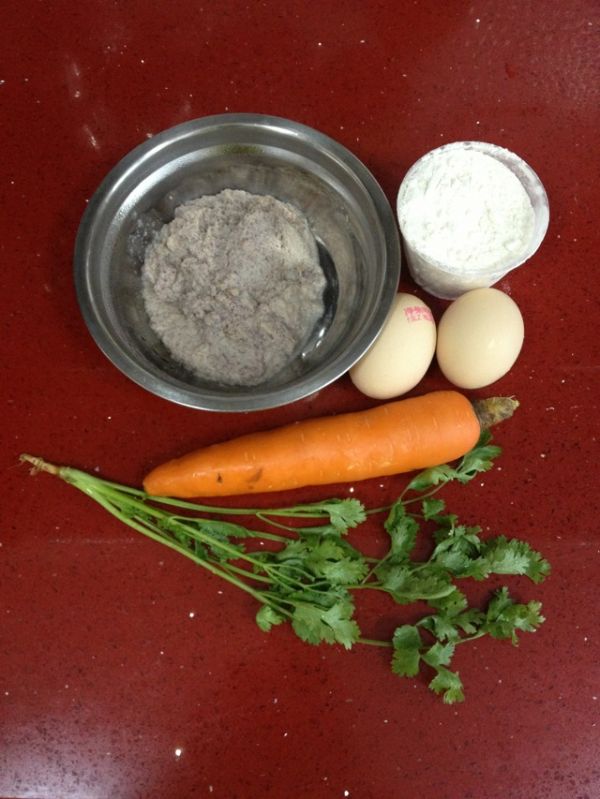 胡萝卜香菜豆渣饼