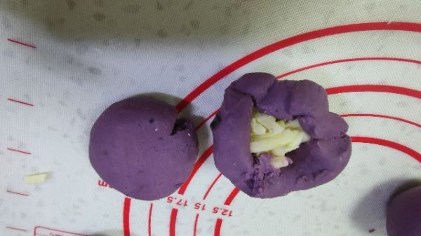 香煎芝士心芝麻紫薯饼