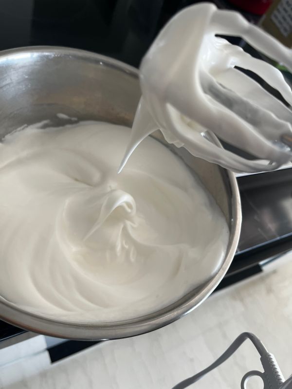 香橙葡萄干戚风蛋糕