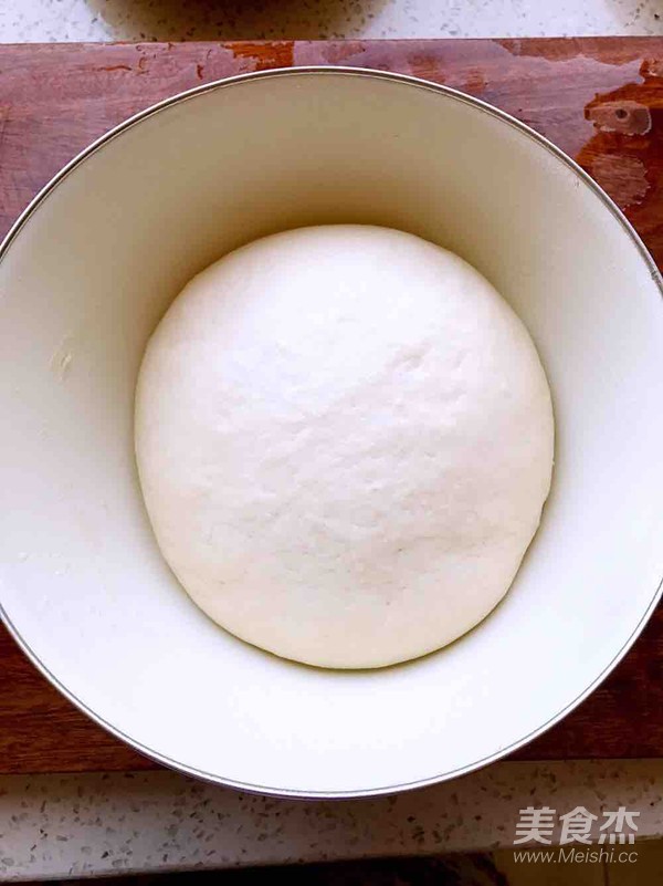 火腿肠披萨的做法