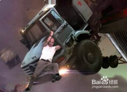 虎胆龙威之大厦惊魂游戏攻略