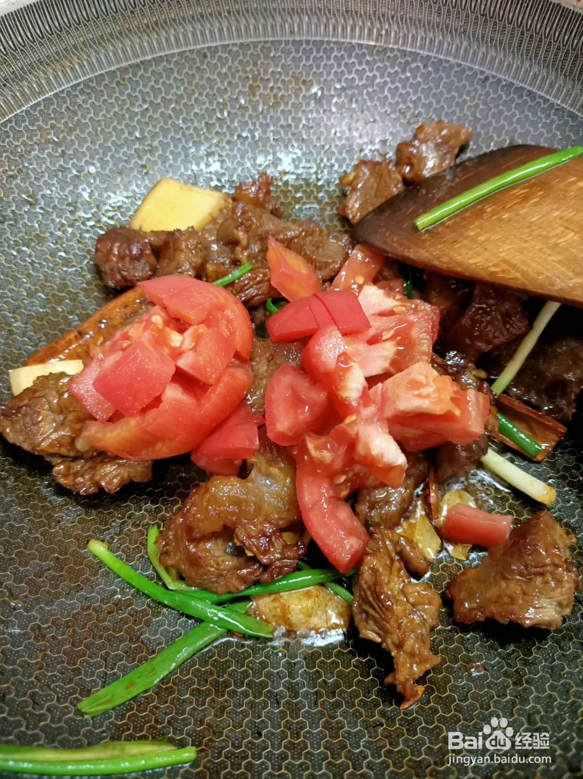 鲜嫩番茄炖牛腩的做法