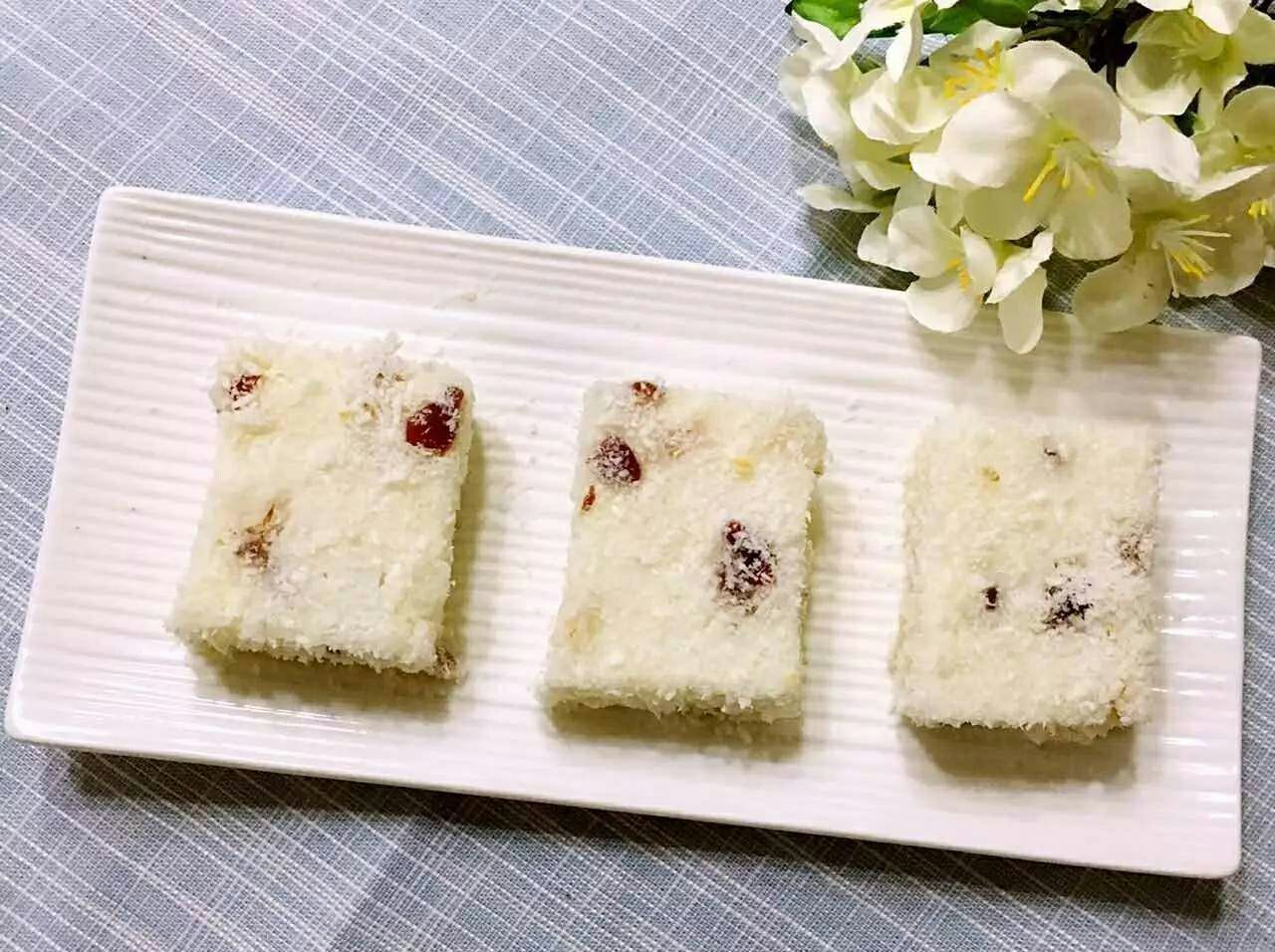 荔枝蔓越莓凉糕的做法，妈妈们快收！