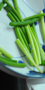 蒜薹炒豆干制作方法