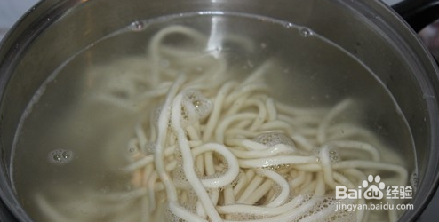 制作好吃的炒面