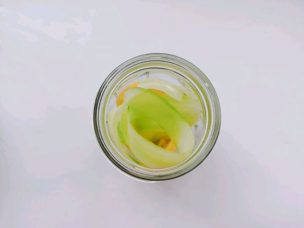 青瓜柠檬蜂蜜水