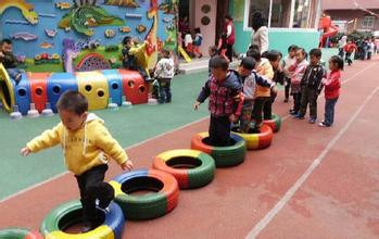 如何帮宝宝选择合适的幼儿园?