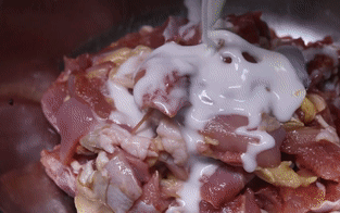 宫保鸡丁里面可以加什么菜