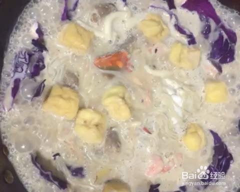 非常简单的五彩海鲜米粉鲜掉眉毛
